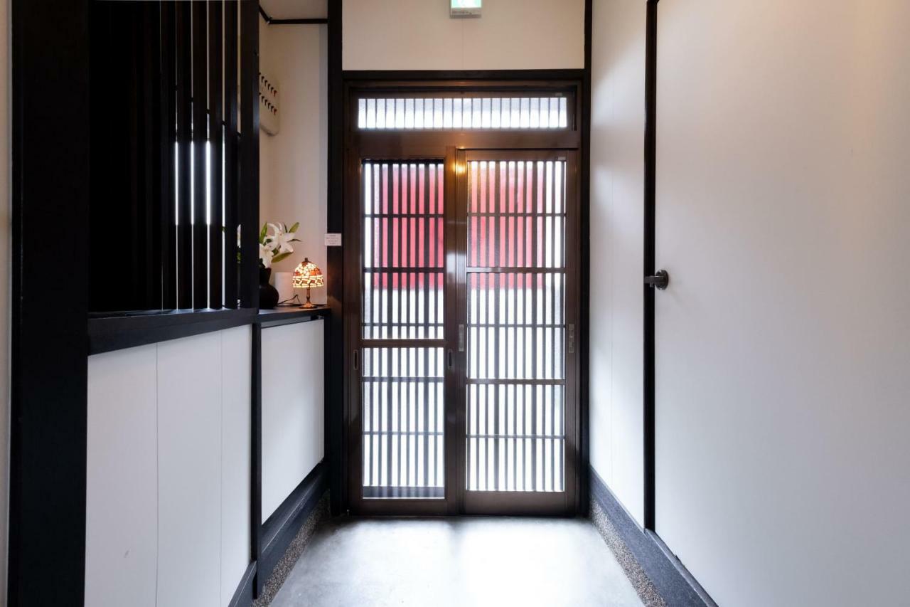 Kyoto Kamon Retro Na Hotel Bagian luar foto